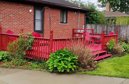 Eastpointe Casa | Beautiful Ranch in South Eastern Michigan!