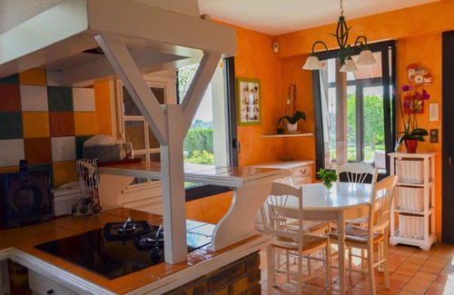 Fresnay-sur-Sarthe Casa | Hermosa casa en el corazón de los Alpes de Mancelles, piscina, sauna y 4 dormitorios.