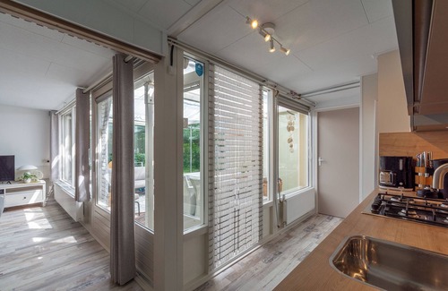 Sint Maartenszee Casa | Beautiful, recently renovated vacation home within walking distance to the beach!