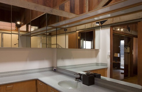 Waialae Iki Ridge Apartamento | Precioso apartamento en suite principal de secuoya, tranquilo, cerca de todo