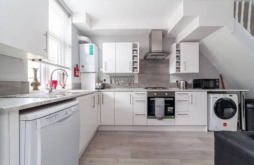 South Norwood Casa | Beautiful refurbished 4 Bedrooms