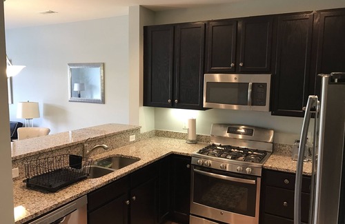 Rehoboth Beach Condominio | Hermoso Rehoboth Beach Condo! 3 habitaciones 2 baños! 2 piscinas! ¡Tenis! ¡Gimnasio!