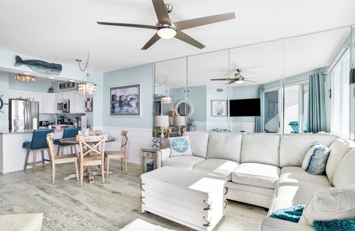 Orange Beach Condominio | Beautiful Remodel with AMAZING Views and ALL New Furniture - Plus Dog Friendly
