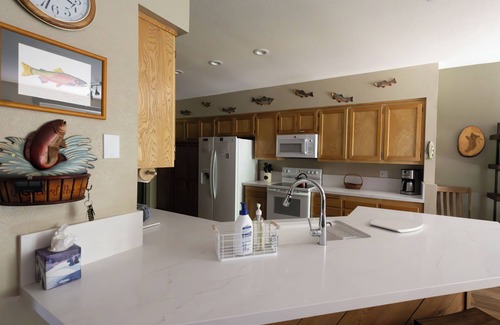 Mammoth Lakes Casa | Great Large Family Luxury Townhome- 4 habitaciones - en Snowcreek 4 - (BTC # 7382)
