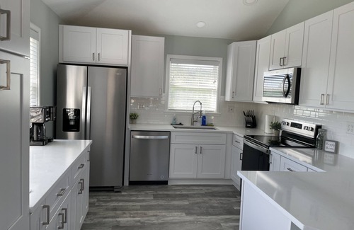 Ocean Sands Casa | Beautiful remodeled home! Close to the beach!