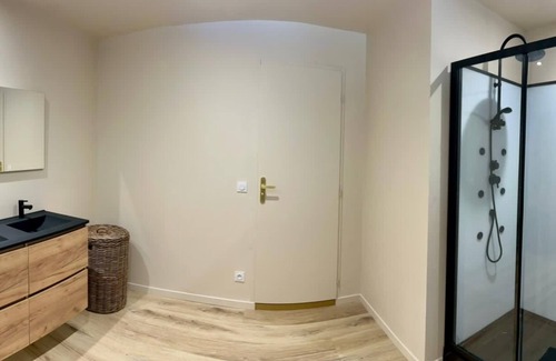 Cabannes Apartamento | Beautiful renovated apartment in the countryside