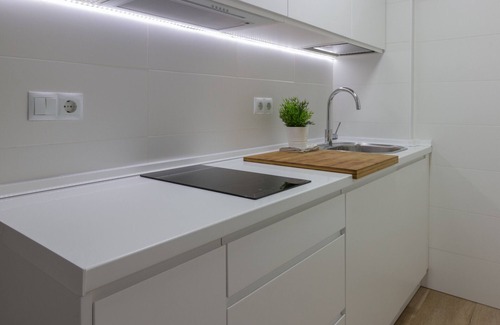 Logrono Historic Centre Apartamento | Beautiful renovated apartment in central Logroño with WIFI