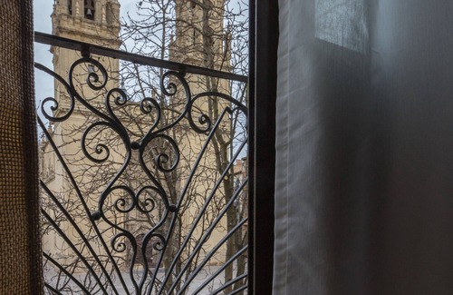 Logrono Historic Centre Apartamento | Beautiful renovated apartment in central Logroño with WIFI