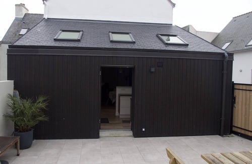 Treffiagat Casa | Muy bonita casa renovada en 2019 pies en el agua