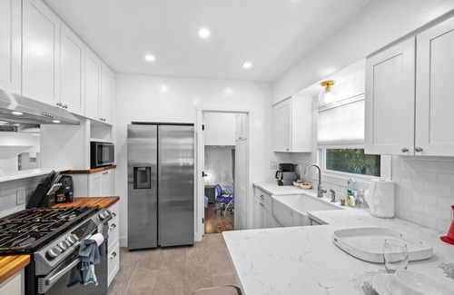 Napa Casa | Beautiful Renovated House in the Heart of Napa 6 beds 4 bedrooms 2 bathrooms