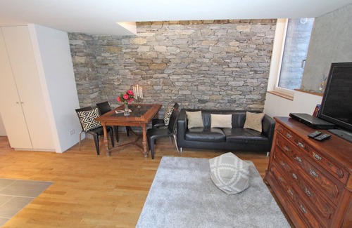 Avegno Casa | Beautiful, renovated rustico in typical style at the entrance to the Maggia Valley