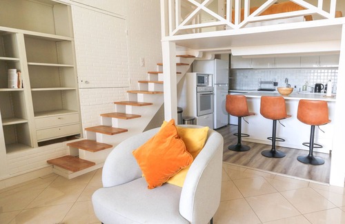 Prado - Republique Apartamento | Beautiful Renovated Studio with AC and TERRACE - Benakey