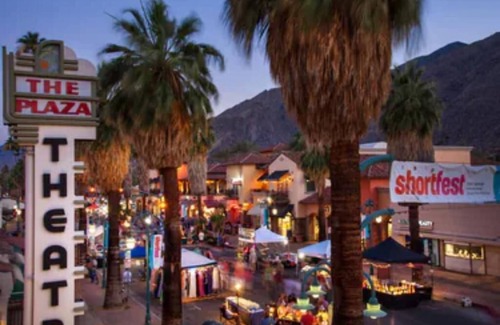 Rancho Mirage Condominio | Beautiful resort on Coachella Bus route