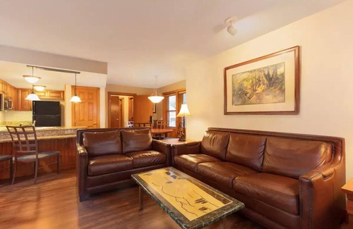 Gatlinburg Complejo | beautiful resort w/jacuzzi, near a lot of attactions in Gatlinburg/Pigeon Forg/