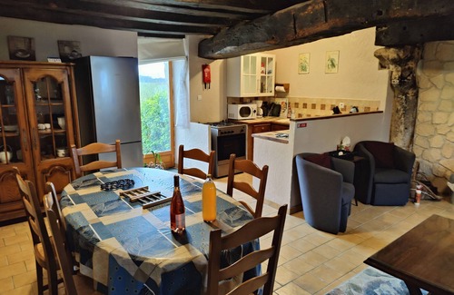 Sermaise Cabaña | Hermosa casa restaurada del siglo 15 en una zona rural muy tranquila
