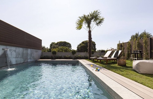 Ixia Villa | Villa de 3 dormitorios en Rodas con piscina privada | Eleutheriou Benizelou