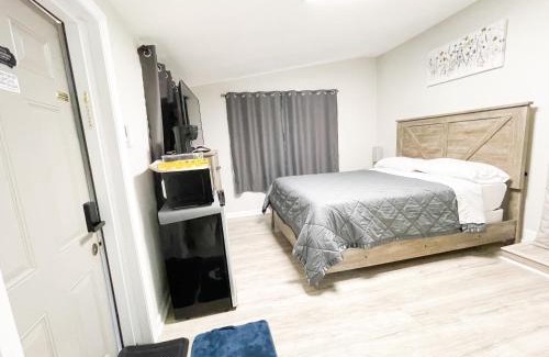 Pinellas Park Casa | Beautiful room in prime location