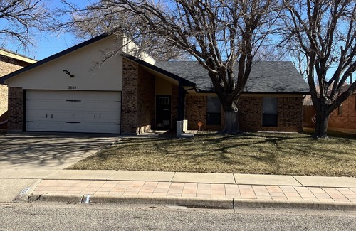 Amarillo Casa | Beautiful Roomy vacation getaway for 8 guest to this fabulous playhouse