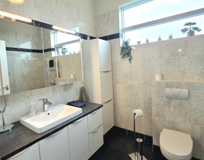 Selfoss Apartamento | Beautiful row house in Selfoss with backyard