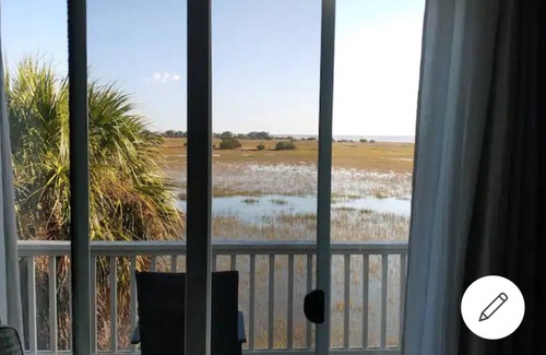 Oceanmarsh Subdivision Casa | Beautiful spacious house overlooking Atlantic ocean and marsh.