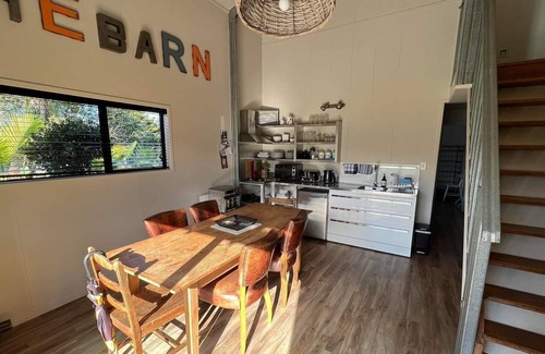 Warkworth Cabaña | The Barn Matakana - Beautiful Sanctuary -3 habitaciones, 2 baños, (para 8)