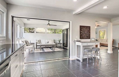 The Dunes Casa | Beautiful Sanibel Island home with private pool in the Dunes golf community