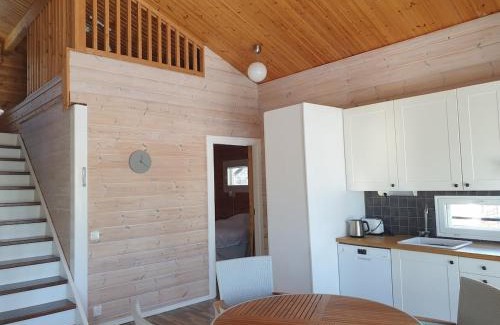 Maentsaelae Casa | Beautiful scenery modern beach cottage