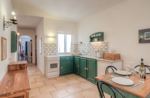 Marsalforn Apartamento | Marsalforn Penthouse con vistas al mar