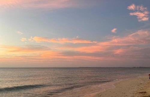 Seven Mile Beach Apartamento | Beautiful Seven Mile Beach Condo