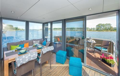 Cedry Wielkie Alquiler De Eote | Beautiful Ship In Blotnik With Wifi