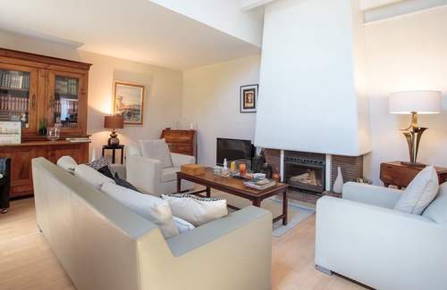 La Rochelle Villa | Beautiful single storey villa with swimming pool Vieux Port on foot 10 minutes