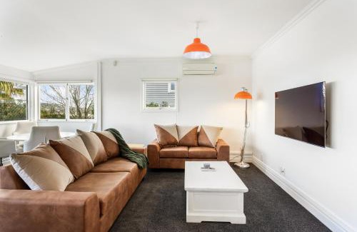Mount Eden Casa | Beautiful Spacious 3BR