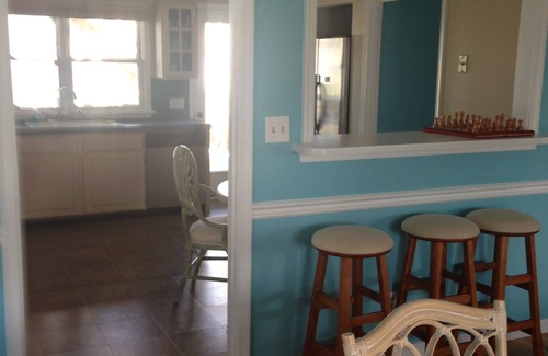 Lewes Casa | Hermoso, Amplio 4BR, pasos de la playa, la piscina y el parque de estado