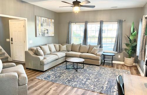 Wilmington Casa | Beautiful, Spacious, Hidden Gem In Heart Of Wilmington