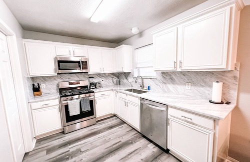 Clodine Casa | Beautiful/Spacious house