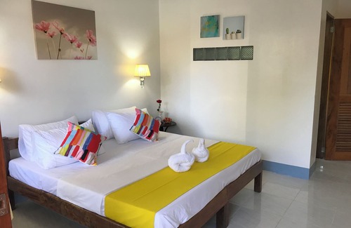 Basdiot Complejo | Beautiful, spacious, resort on the beach front.