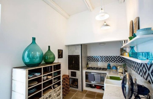 L'Assunta Casa | Beautiful spacious seaside palazzo. Terrace panoramic sea views & dipping pool.