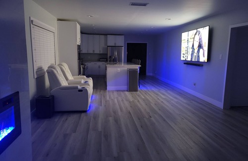 Los Angeles Casa | Beautiful Spanish Style 3bed 2bath home Resort Style Patio Superbowl Ready!