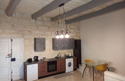 Qormi Apartamento | Beautiful Studio apartment in Qormi, Malta