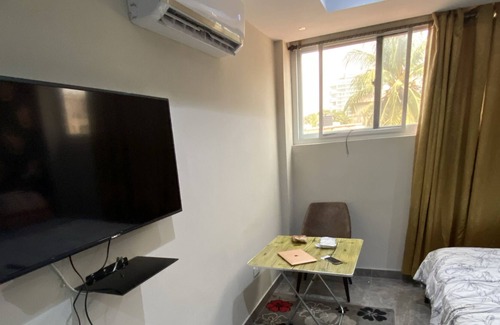East Legon Apartamento | Beautiful Studio Apartment In Osu