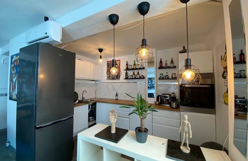 Sant Marti Apartamento | Beautiful studio near downtown
