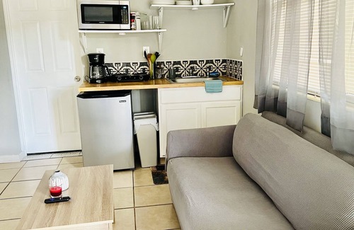 Jacksonville Apartamento | Beautiful Studio! Very peaceful, very safe!