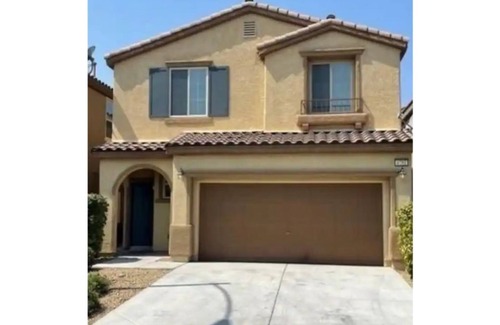 Spring Valley Casa | Beautiful Summerlin 4-Bedroom Home with community Pool