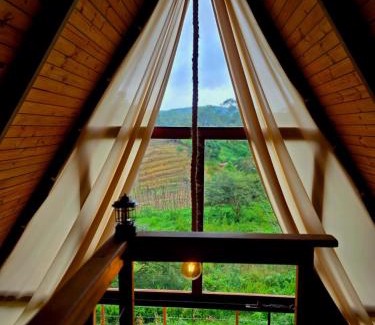 Nova Nazare Chalet De Esquí | Beautiful Swiss Chalet in Mulungu