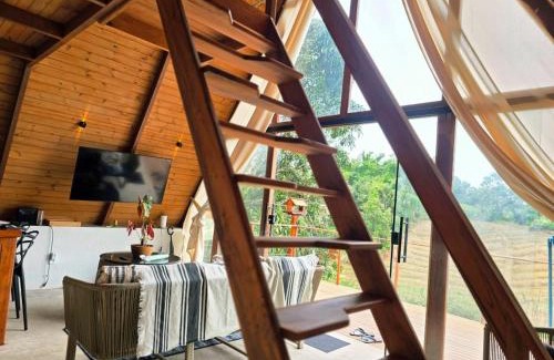 Nova Nazare Chalet De Esquí | Beautiful Swiss Chalet in Mulungu