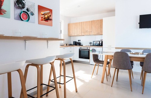 Tal-Ibrag Casa | Beautiful Terraced Villa City View By ArcoBnb