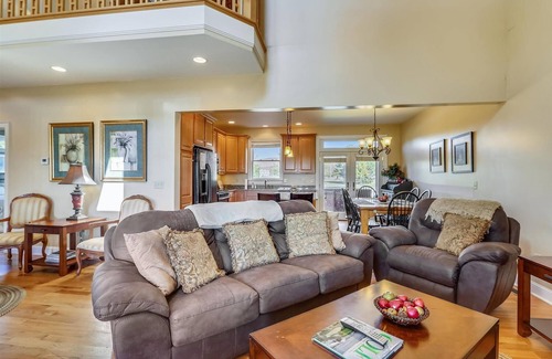 Timberline Casa | Beautiful townhome close to skiing provides easy access year-round!
