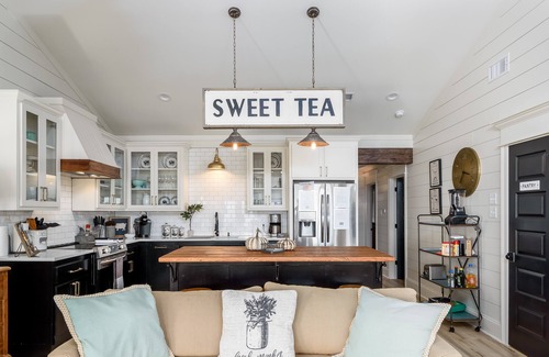 Jarreau Casa | Beautiful Townhome on False River