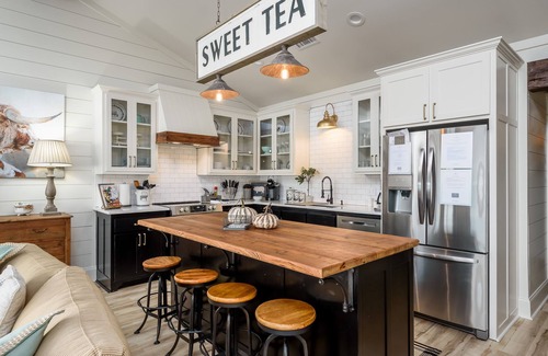 Jarreau Casa | Beautiful Townhome on False River