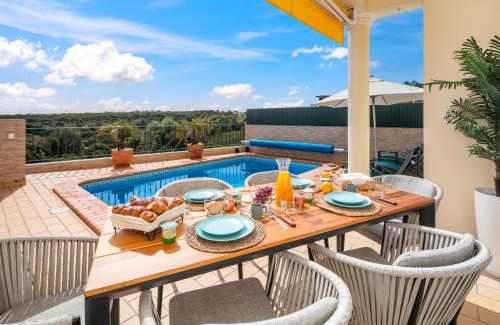 Ferragudo Casa | Beautiful townhouse in downtown Ferragudo